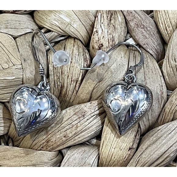 VTG 80s Sterling Silver Etched Puffed Heart Love Dangle Hook Earrings Boho - Picture 5 of 9
